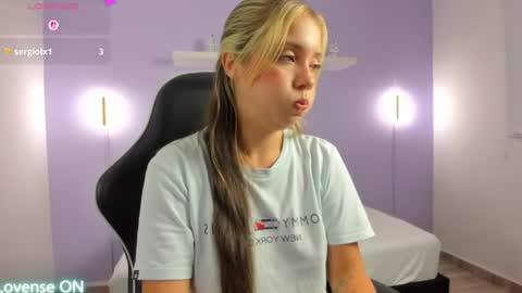 Nataly online show from 06/20/26, 02:36