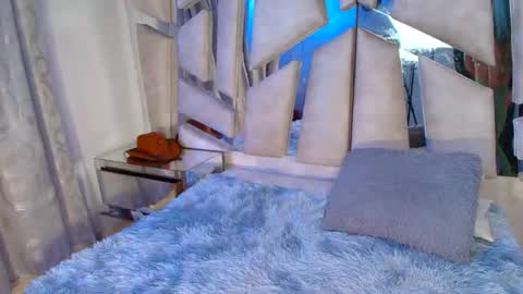 Natalye foster online show from 05/18/26, 01:50