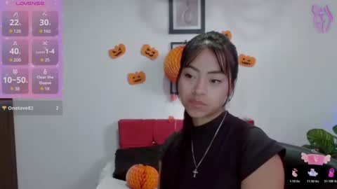 Nataly Escobar online show from 10/27/25, 12:42