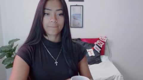 Nataly Escobar online show from 02/04/26, 01:39