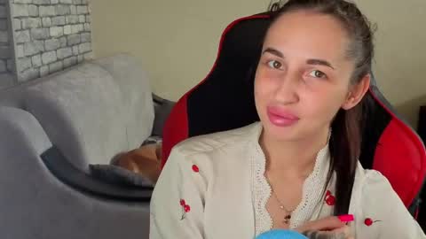 Nataly online show from 04/15/26, 07:15