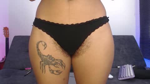   online show from 11/14/25, 02:49