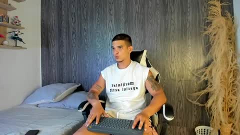 natan_77 online show from 04/08/26, 10:21