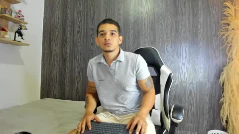 natan_77 online show from 04/12/26, 11:32