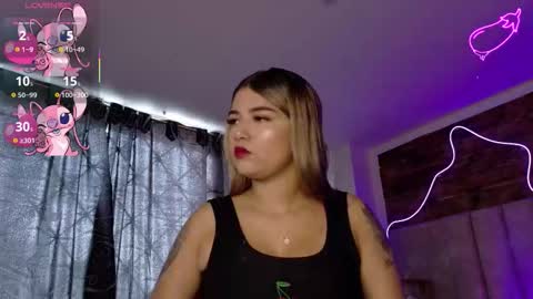 Natasha  online show from 12/21/25, 07:32