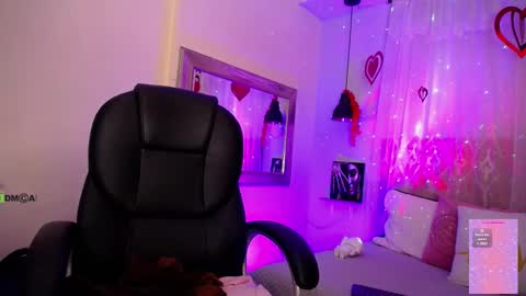 natasha online show from 03/04/25, 12:44