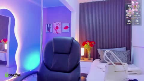 natasha online show from 04/06/26, 12:06