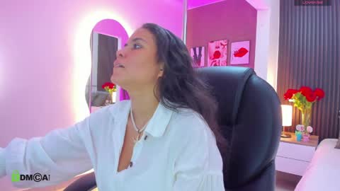 natasha online show from 04/10/26, 12:10