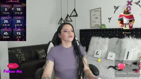 Snapshot of natasha__logan chatting on 12/27/24, 05:42 Natasha online show from 12/27/24, 05:42