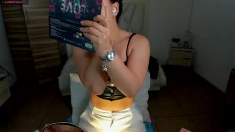 Natasha Bernett online show from 04/01/26, 04:04