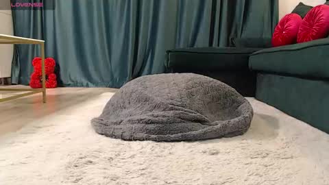 Naty  online show from 02/19/26, 09:22