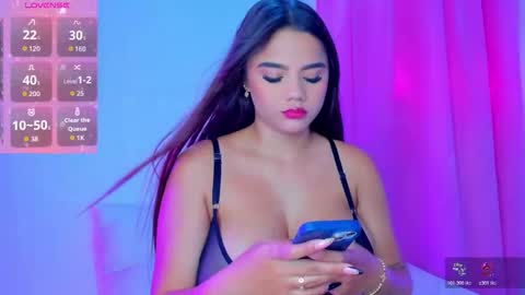 Snapshot of natasha_by0 chatting on 11/26/25, 03:35 natasha by online show from 11/26/25, 03:35