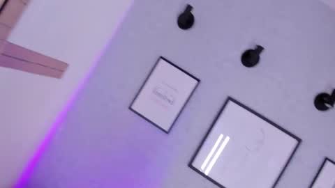  Natasha  online show from 12/05/25, 12:47