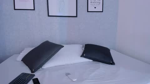  Natasha  online show from 02/18/26, 11:39