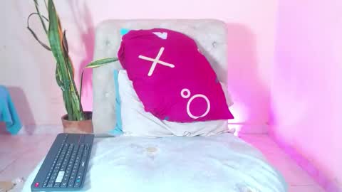 Natasha online show from 02/14/26, 11:23