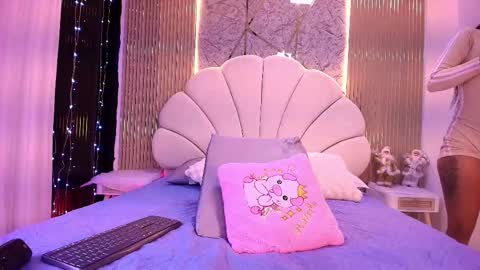 Natasha online show from 01/13/26, 07:19