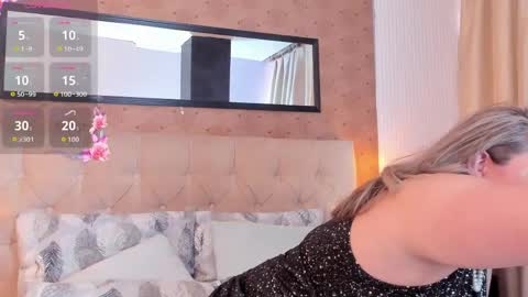 Natasha Blade online show from 04/10/26, 11:26