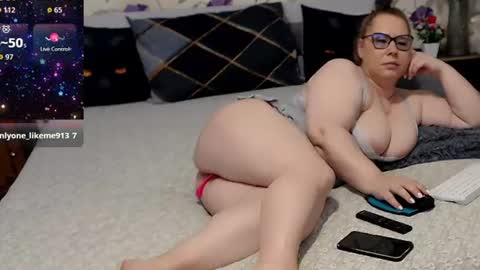 natashadivyne online show from 07/10/26, 07:56