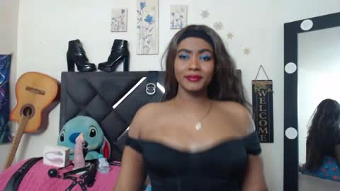 Snapshot of natashasexxy__ chatting on 06/19/26, 03:00 natashasexxy__ online show from 06/19/26, 03:00