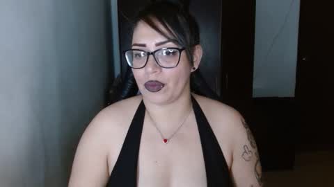 Natasha Smithe  online show from 05/18/26, 12:18