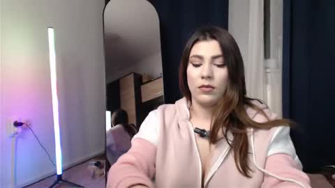 Snapshot of natashaxvibe chatting on 03/01/26, 06:43 Natasha online show from 03/01/26, 06:43