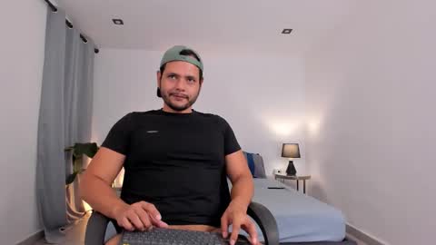 Nate Ocean online show from 12/23/25, 12:30