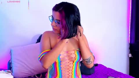 Snapshot of nath_redrex chatting on 09/28/25, 11:32 Nath online show from 09/28/25, 11:32