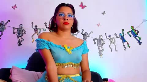 Snapshot of nath_redrex chatting on 10/19/25, 12:11 Nath online show from 10/19/25, 12:11