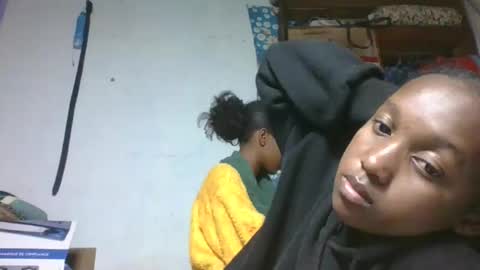 nathalia069 online show from 05/16/26, 07:45