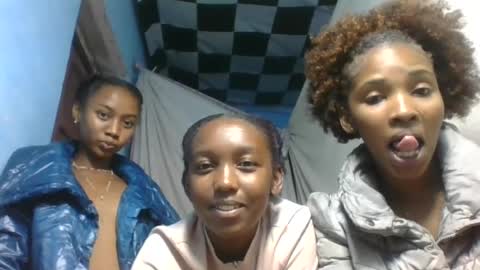 nathalia069 online show from 07/09/26, 08:35