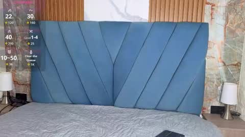 Snapshot of nathalia_kosh_ chatting on 02/18/26, 09:22 Nathalia koch online show from 02/18/26, 09:22