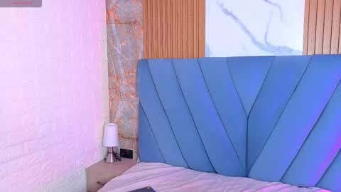 Snapshot of nathalia_kosh_ chatting on 02/21/26, 08:43 Nathalia koch online show from 02/21/26, 08:43