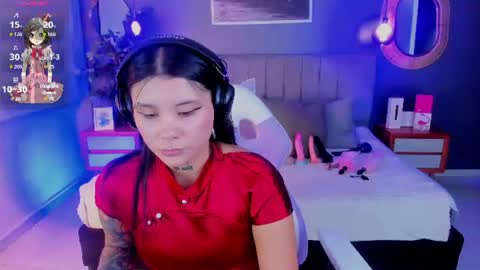 nathalia stone  online show from 06/25/26, 05:23