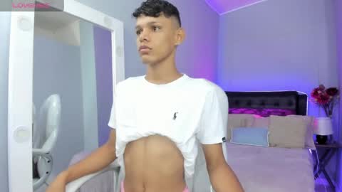 Snapshot of nathalie_moon_ chatting on 04/13/26, 11:48 nathalie_moon_ online show from 04/13/26, 11:48