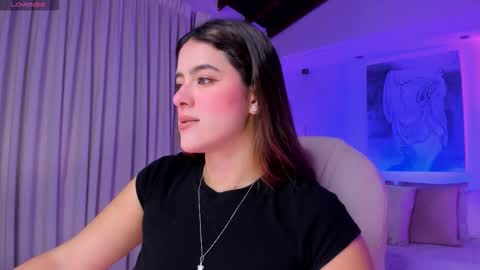 Snapshot of nathalie_rivers chatting on 01/19/26, 11:25 NATHALIE online show from 01/19/26, 11:25