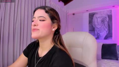 Snapshot of nathalie_rivers chatting on 02/21/26, 11:22 NATHALIE online show from 02/21/26, 11:22