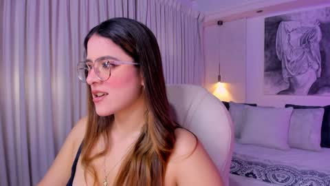 NATHALIE online show from 04/02/26, 11:19