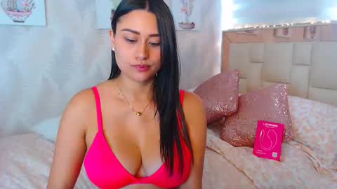 Nathalie Rose online show from 04/18/26, 07:07