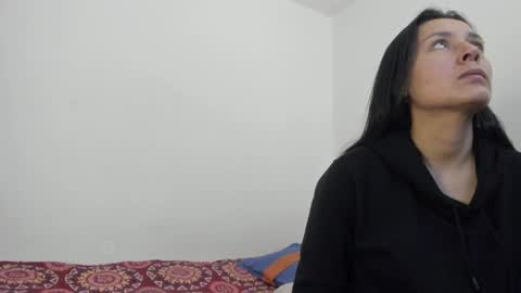 Nathaly online show from 12/28/24, 06:40