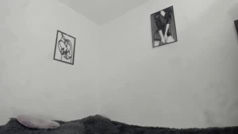 Nathaly online show from 11/18/25, 08:46