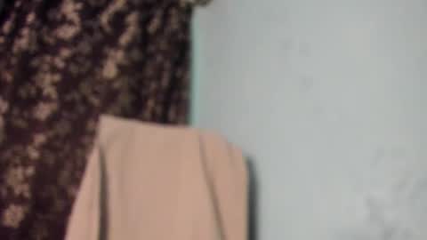 Nathaly online show from 12/18/25, 10:54