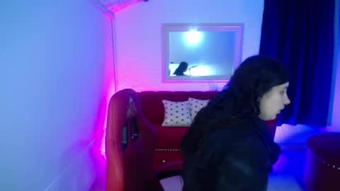 Snapshot of nathaly_low chatting on 06/08/26, 11:32 nathaly low online show from 06/08/26, 11:32