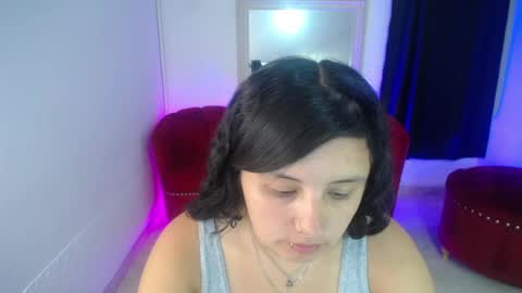 Snapshot of nathaly_low chatting on 06/30/26, 12:28 nathaly low online show from 06/30/26, 12:28