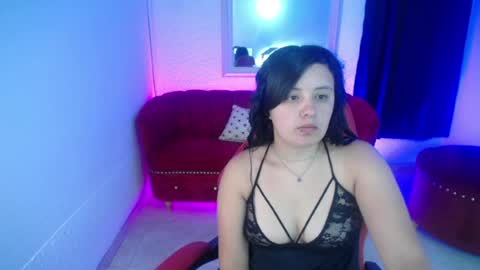 Snapshot of nathaly_low chatting on 07/03/26, 12:11 nathaly low online show from 07/03/26, 12:11