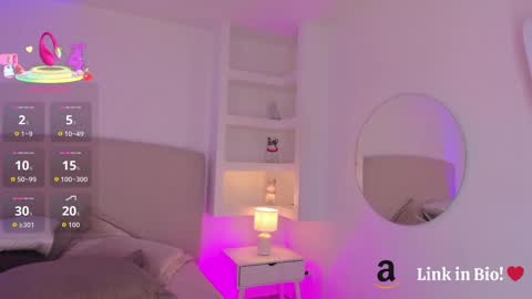 NATHALY  online show from 09/25/25, 10:41