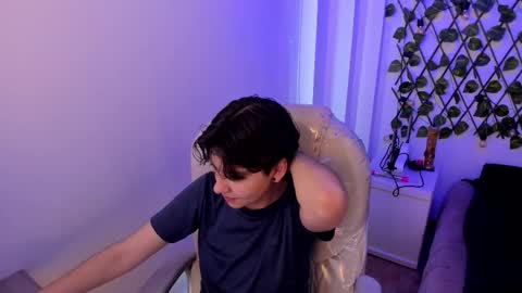 nathalyy_ds online show from 09/17/25, 07:26