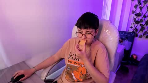 nathalyy_ds online show from 03/17/26, 08:12