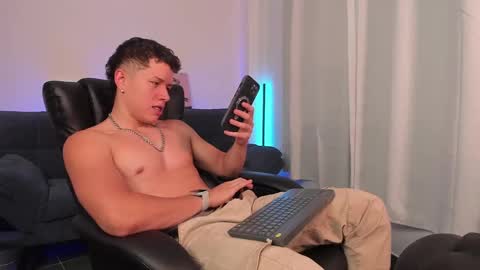 Nathan online show from 09/21/25, 07:37