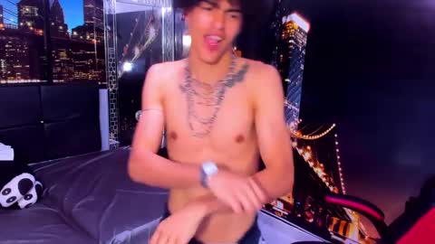 nathan_carson1 online show from 12/10/24, 07:43