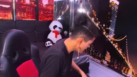 nathan_carson1 online show from 12/12/24, 11:29